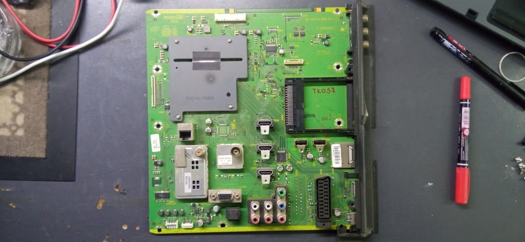 TK057 PANASONIC TX-L37EW30 MAIN TNPH0931